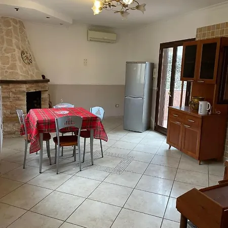 شقة La Casa Di Mamma نابولي